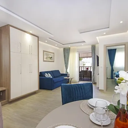 Family Friendly With A Swimming Pool Promajna, Makarska - 21102 Apartment Promajna