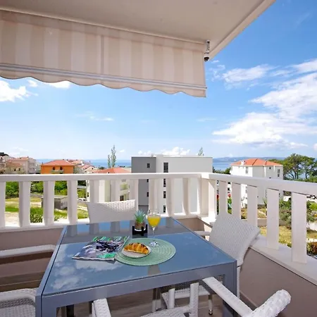 Family Friendly With A Swimming Pool Promajna, Makarska - 21102 Apartment *