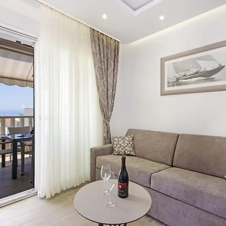 Family Friendly With A Swimming Pool Promajna, Makarska - 21102