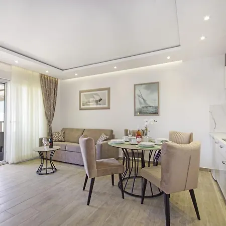 Family Friendly With A Swimming Pool Promajna, Makarska - 21102 Apartment Promajna