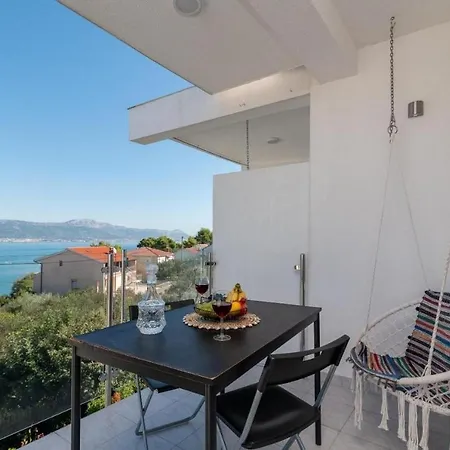 Family Friendly With A Swimming Pool Mastrinka, Ciovo - 23984